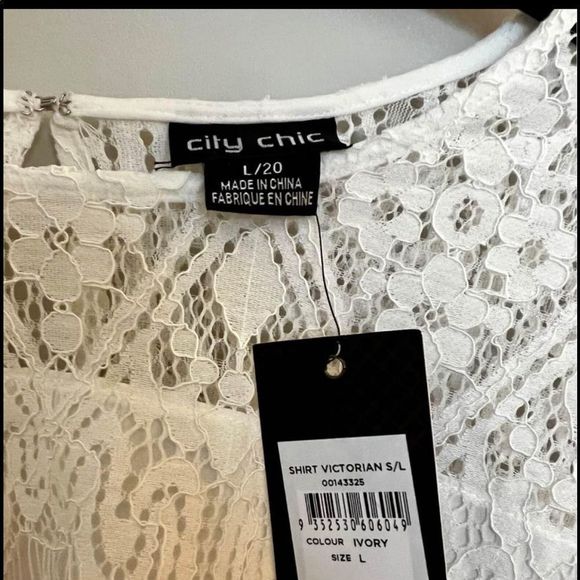 Bundle of (3) NWT city chic blouses. Can be bought together or separate - Picture 2 of 9